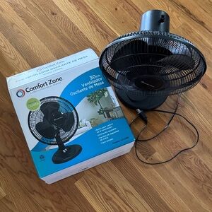 Comfort Zone Oscillating Black Fan